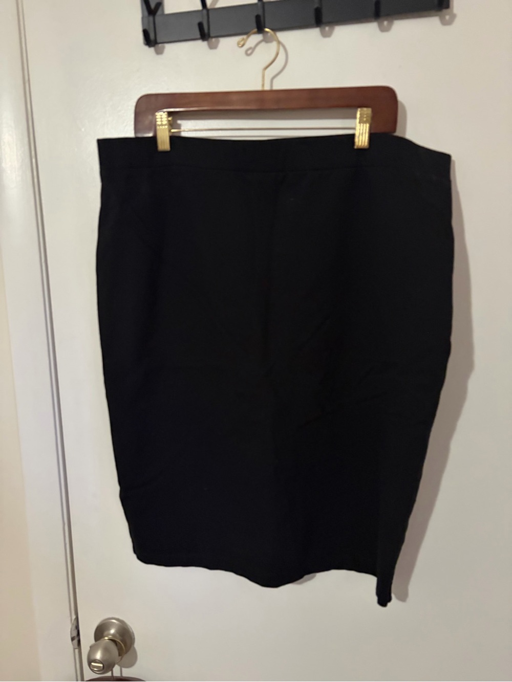 Ava & Viv Black High-Rise Pencil Skirt